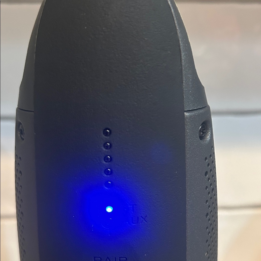 ✅ Kickers Portable Bluetooth Speaker Wireless Loud Bass Rechargeable Party Sound - Picture 2 of 11